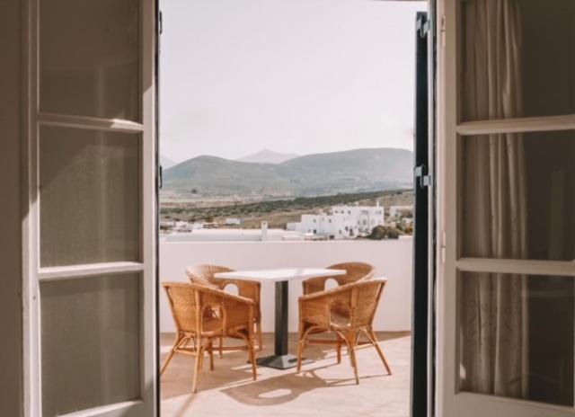 Aparthotel Perseas Naoussa Esterno foto