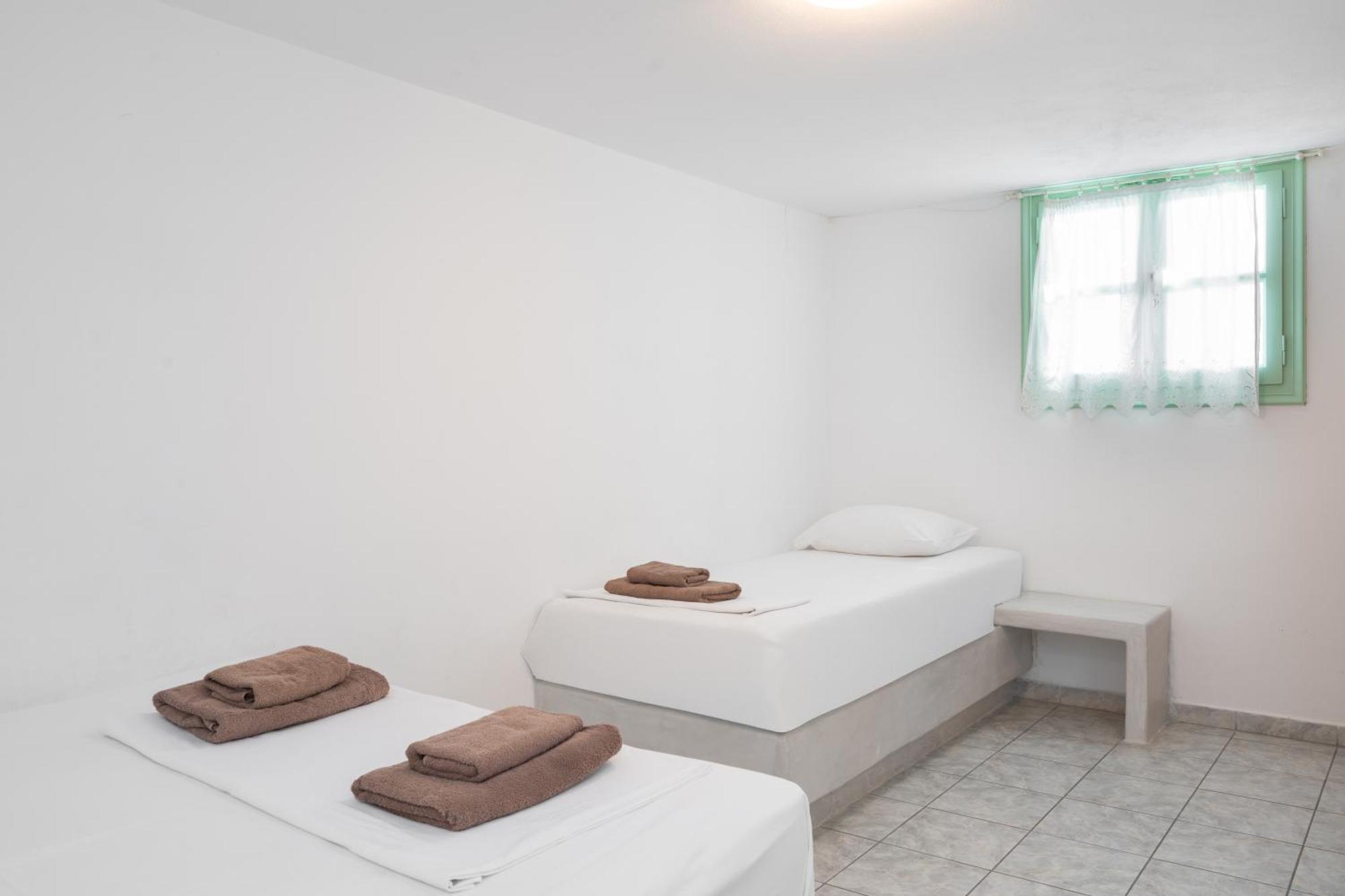 Aparthotel Perseas Naoussa Esterno foto